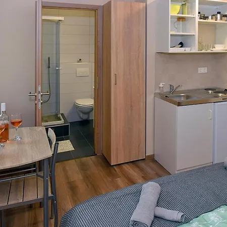 Apartment Baberkak Vendeghaz Balatonfured
