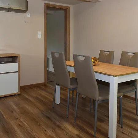 Apartment Baberkak Vendeghaz Balatonfured